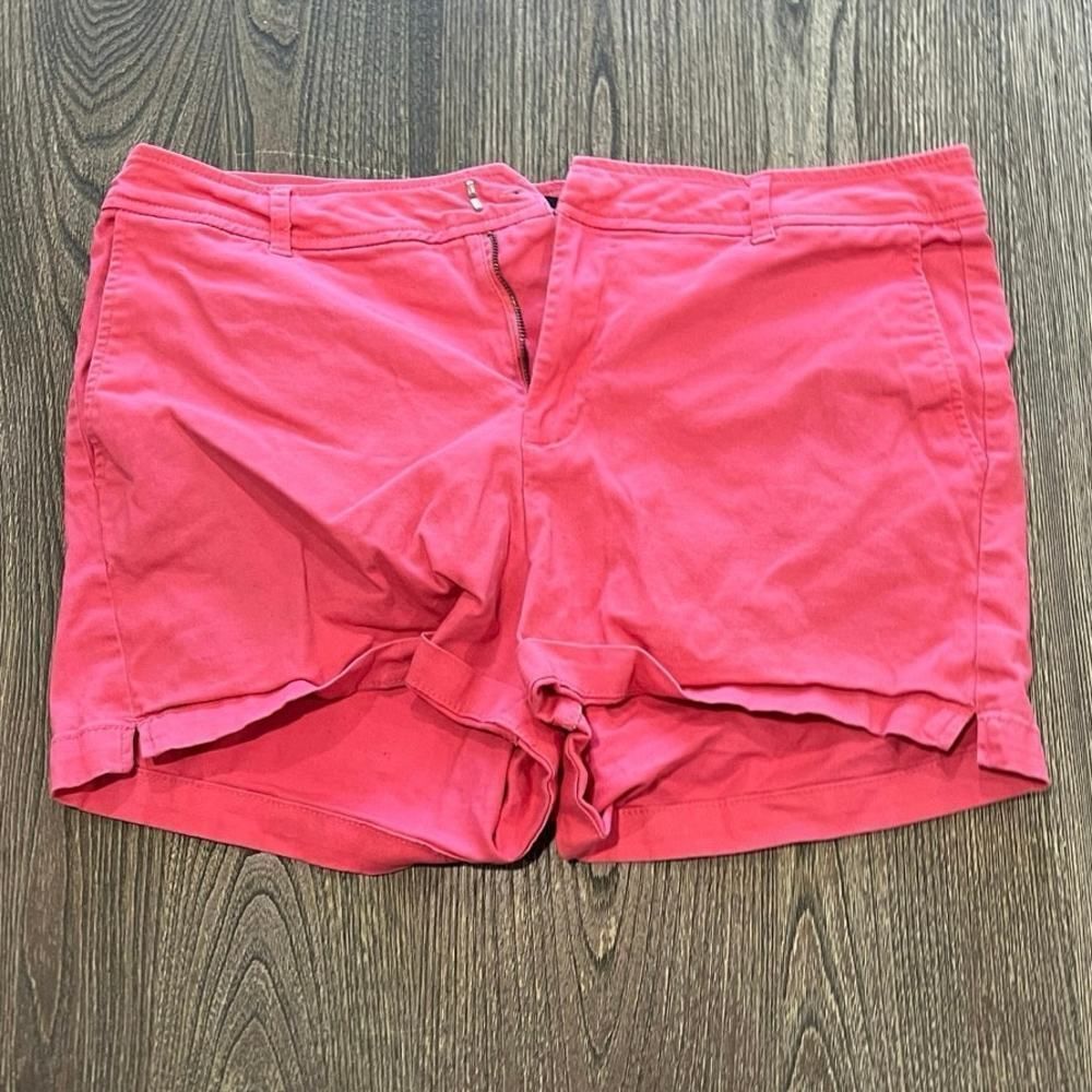 NY&C New York & Company Chino Shorts Mid Rise Cotton Blend Stretch Pink Size 12